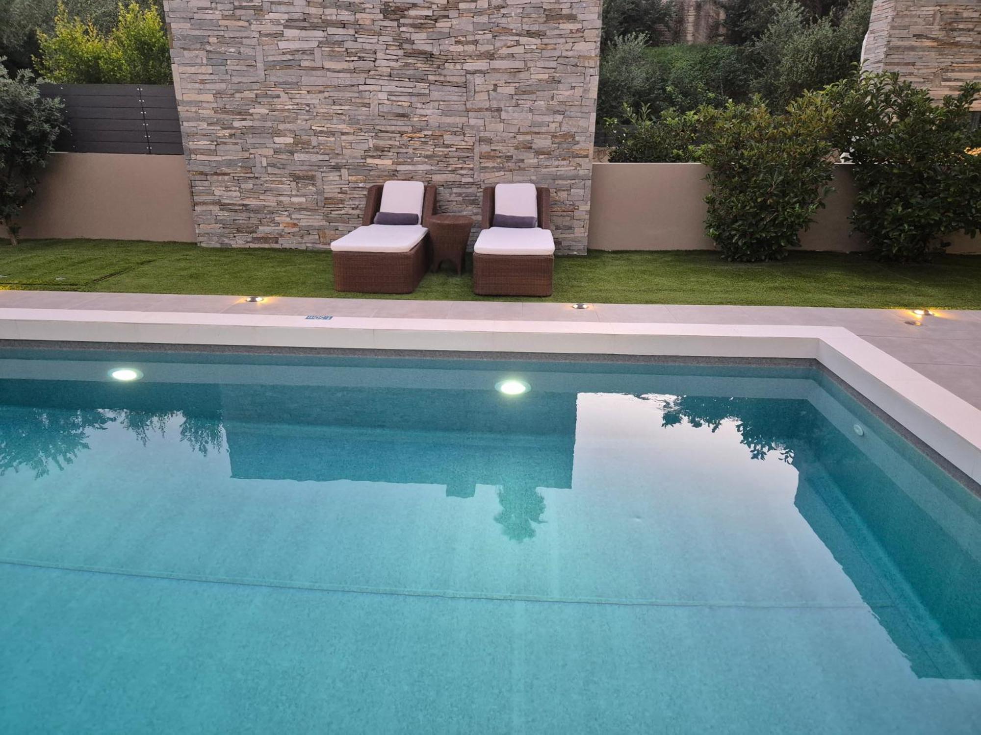 Aguacate Glafki Villa *
